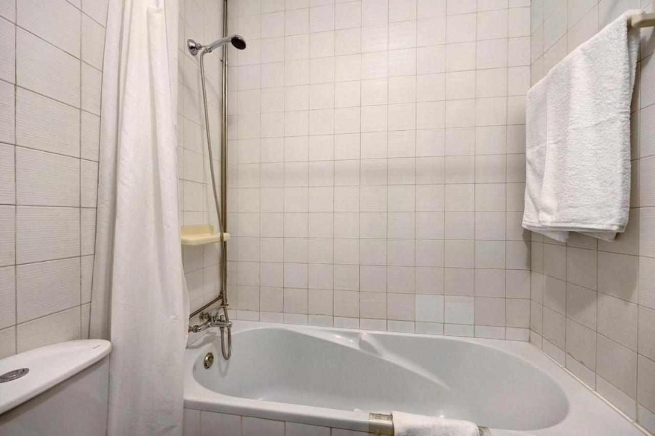 Apartamentos Torre Da Rocha Frente Ao Mar Portimão Esterno foto