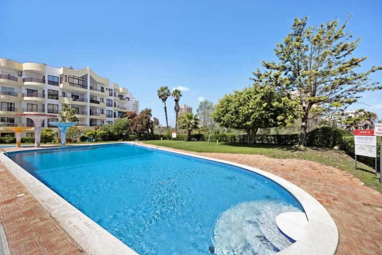 Apartamentos Torre Da Rocha Frente Ao Mar Portimão Esterno foto