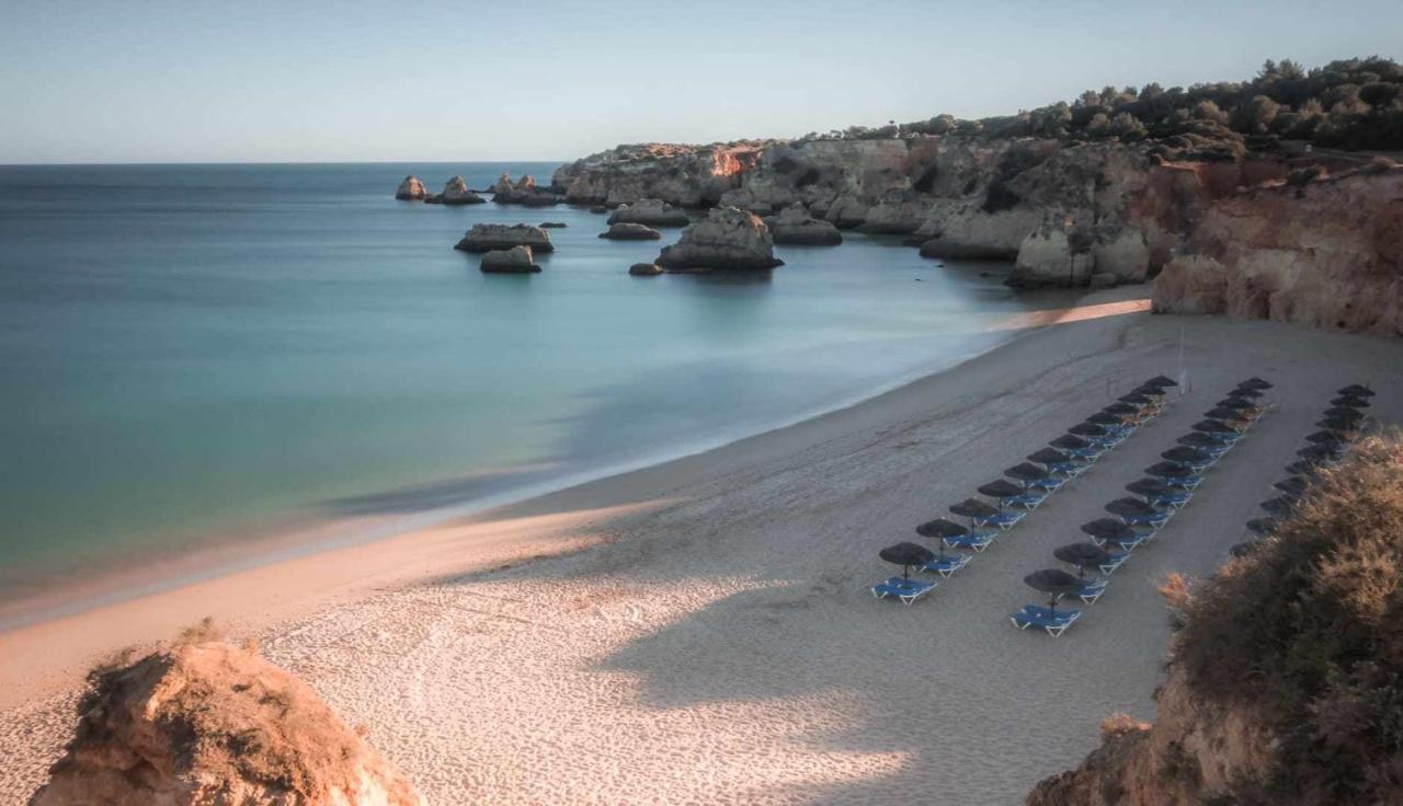 Apartamentos Torre Da Rocha Frente Ao Mar Portimão Esterno foto